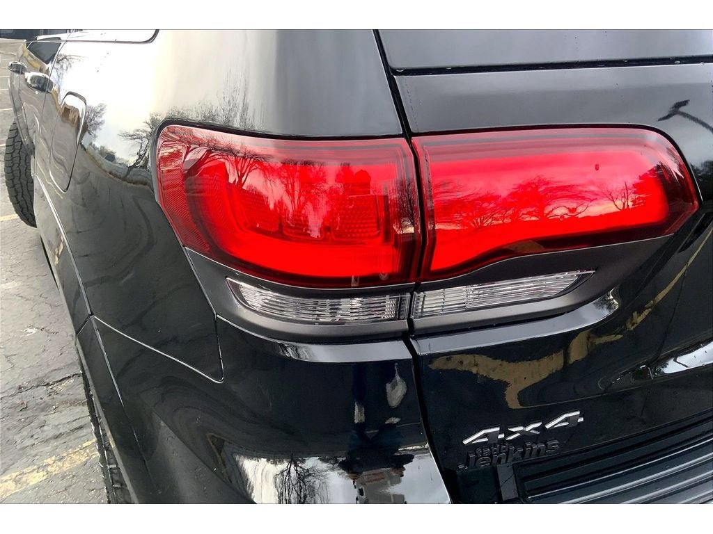 Used 2020 Jeep Grand Cherokee Limited X image 30