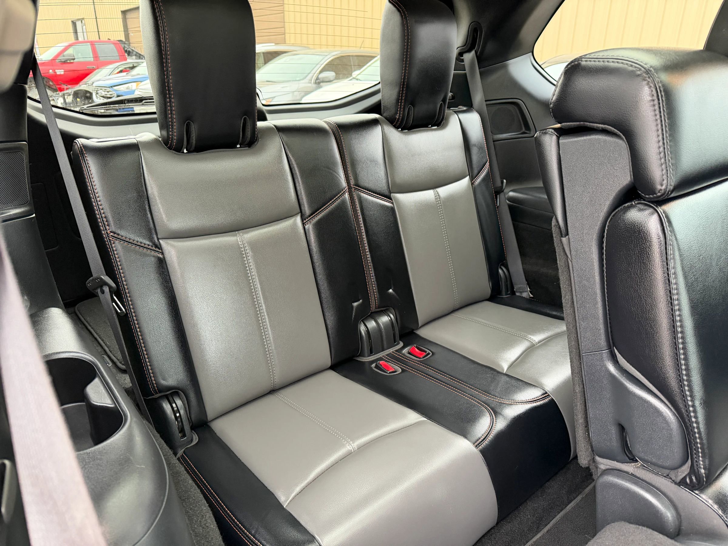 Used 2020 Nissan Pathfinder SL image 16