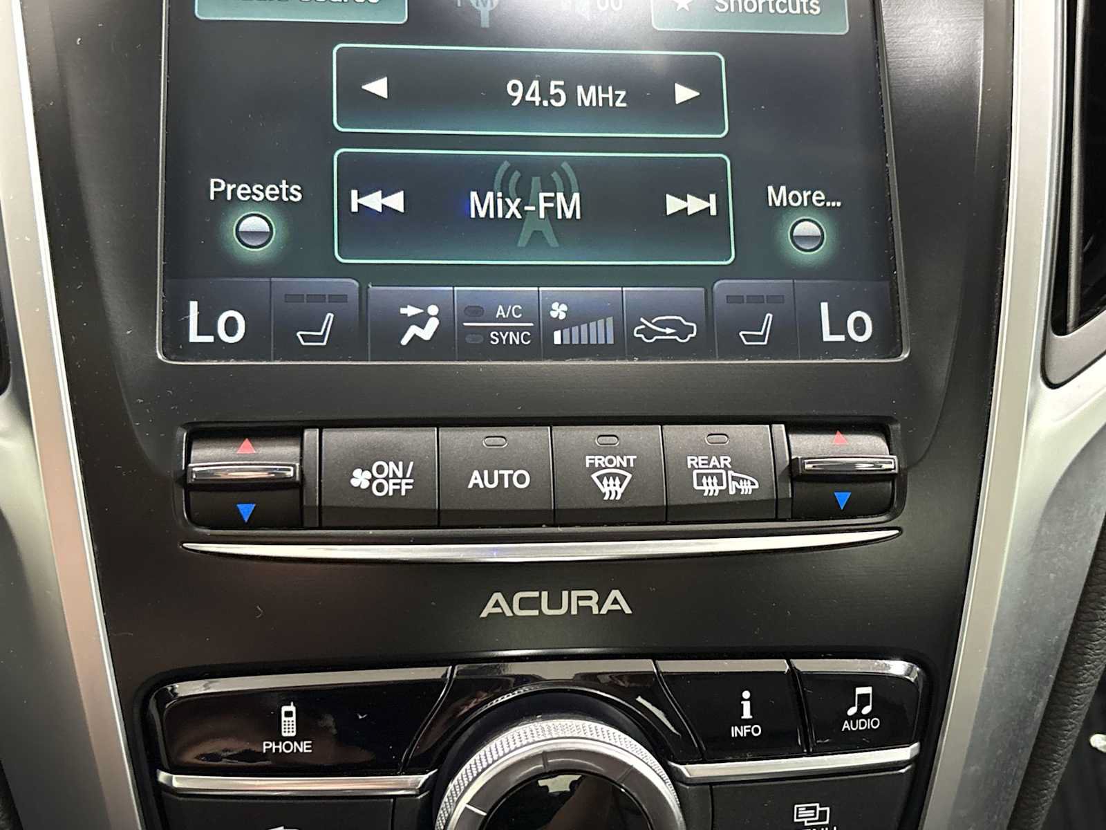 Used 2015 Acura TLX V6 FWD image 20