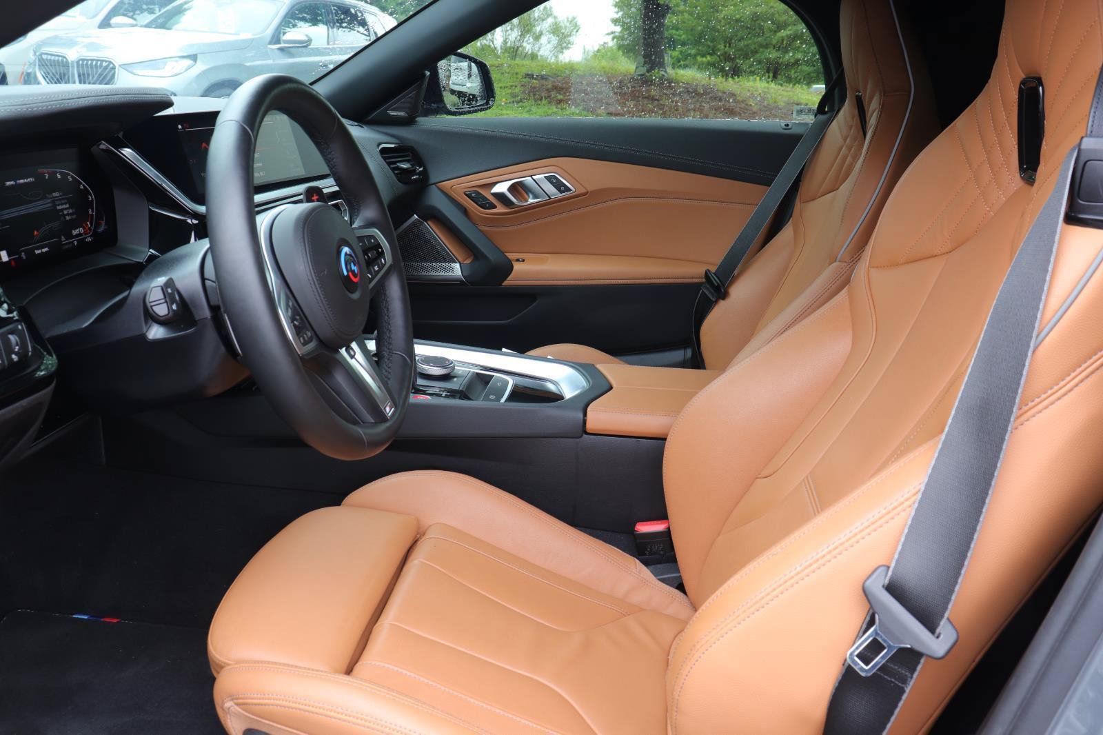 Used 2024 BMW Z4 M40i w/ Premium Package RWD image 12