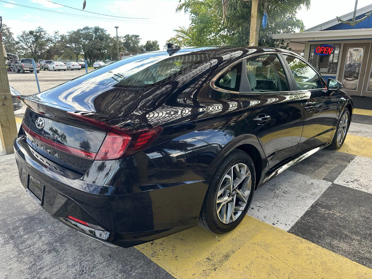 Used 2023 Hyundai Sonata SEL image 5