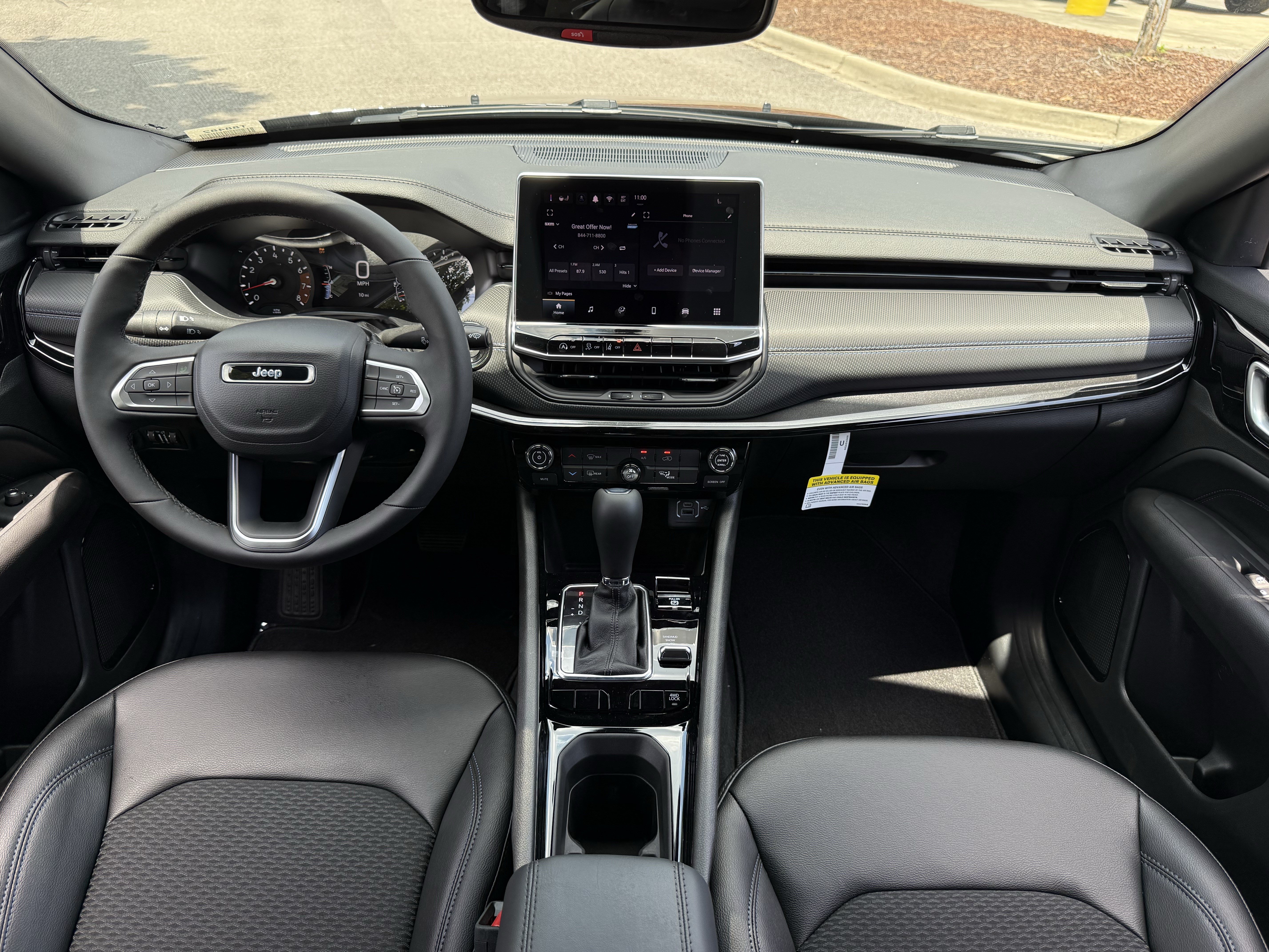 New 2026 Jeep Compass Latitude AWD/4WD image 29