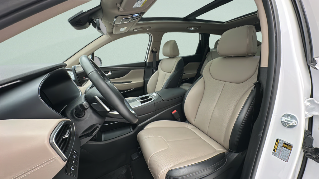 Used 2023 Hyundai Santa Fe SEL w/ Premium Package AWD/4WD image 14
