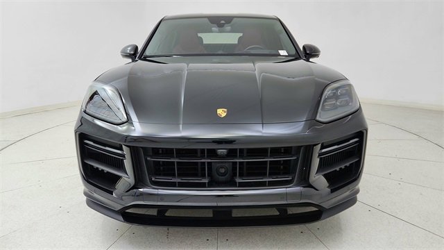 Used 2024 Porsche Cayenne Turbo GT image 2