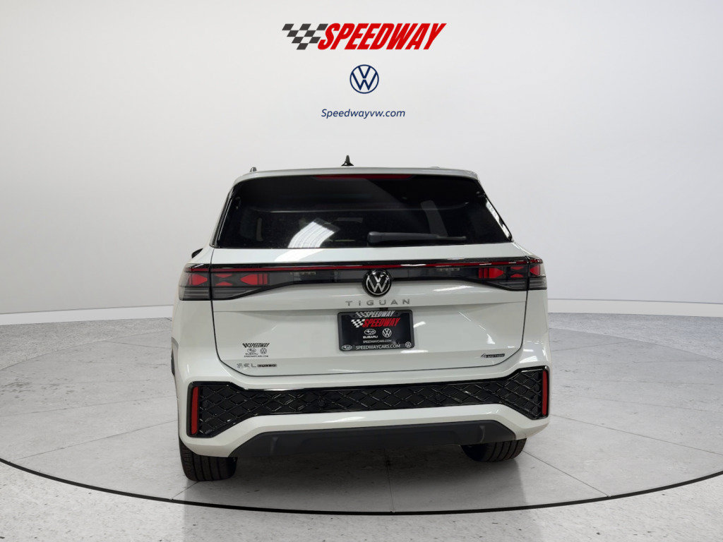 New 2026 Volkswagen Tiguan SEL R-Line AWD/4WD image 7