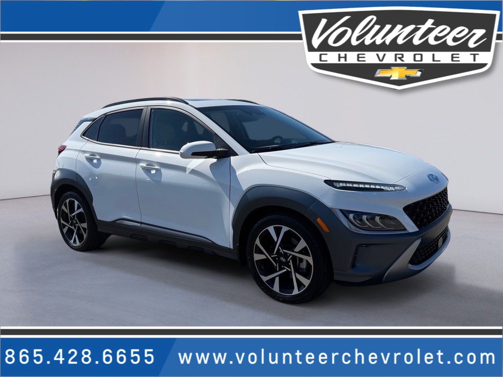 Used 2022 Hyundai Kona Limited w/ Winter Weather Package AWD/4WD image 1