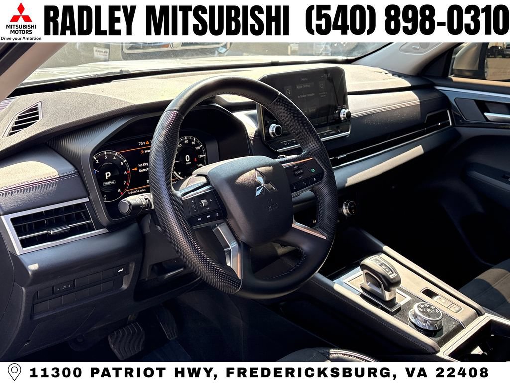 Used 2023 Mitsubishi Outlander SE FWD image 4
