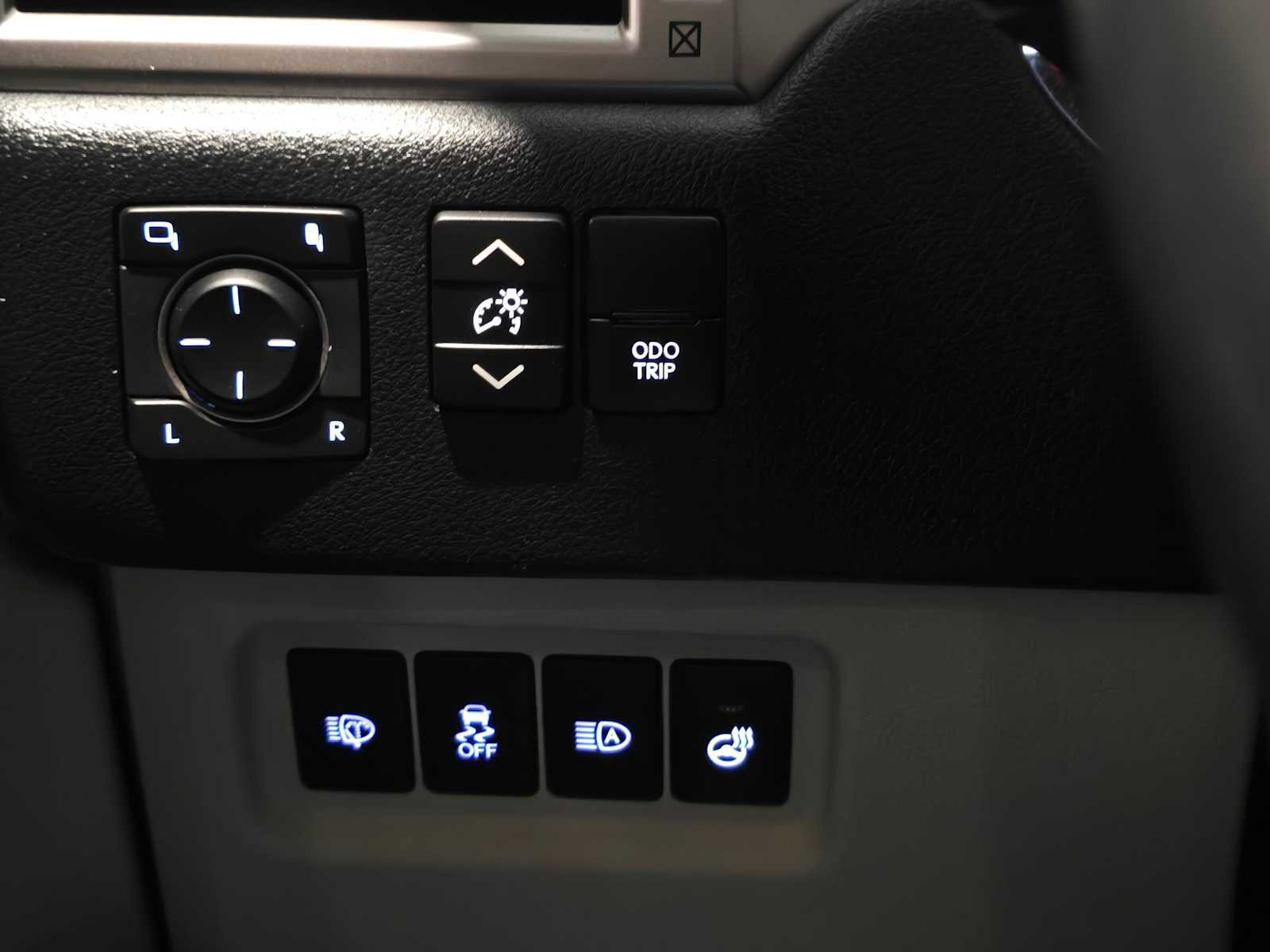 Used 2023 Lexus GX 460 Premium w/ Premium Plus Package image 33