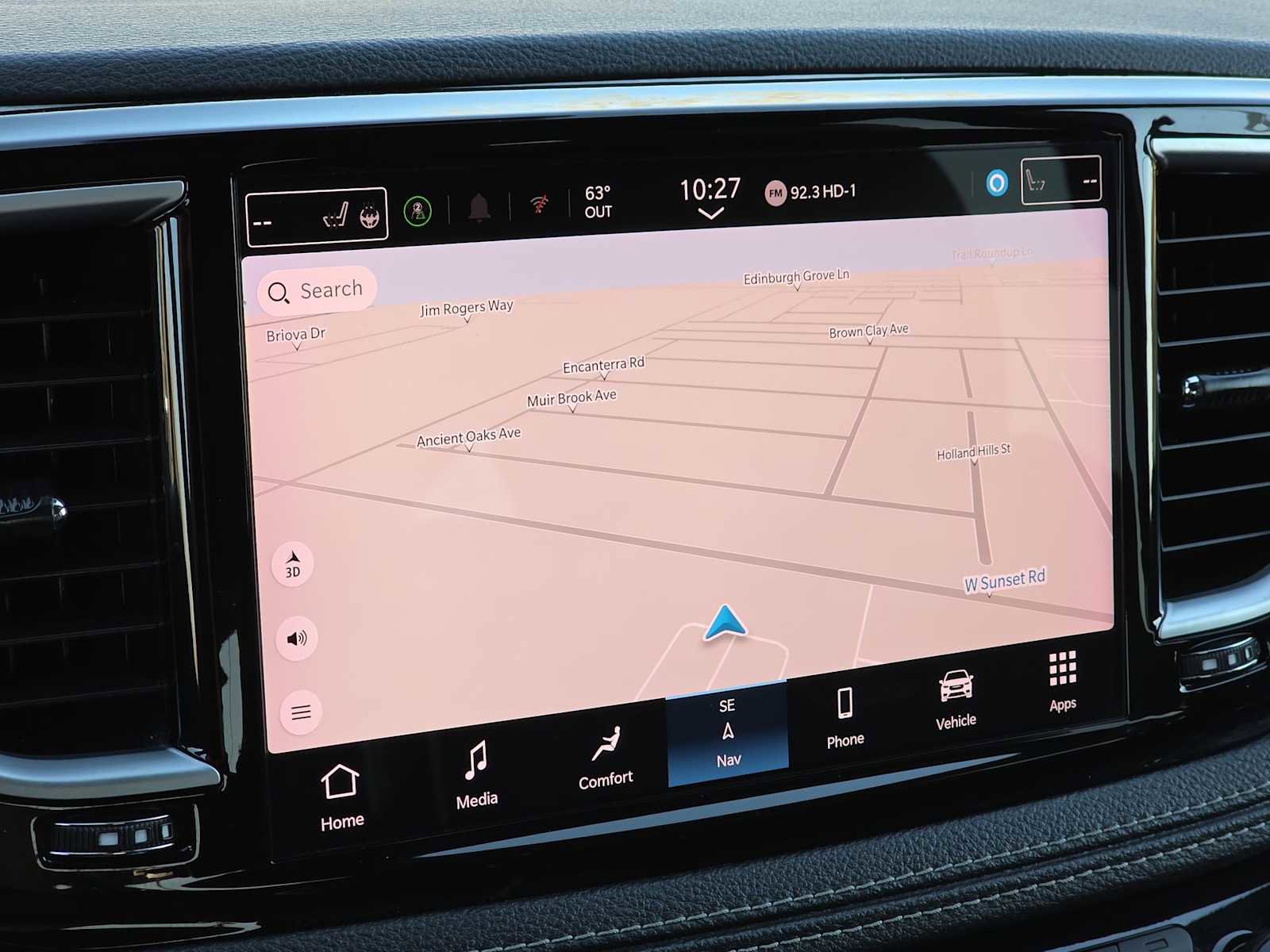 Used 2024 Chrysler Pacifica Premium image 26