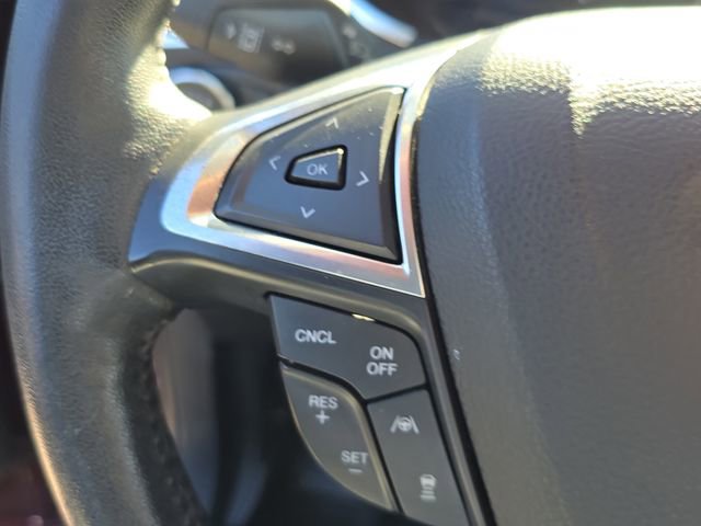 Used 2021 Ford Edge Titanium image 17