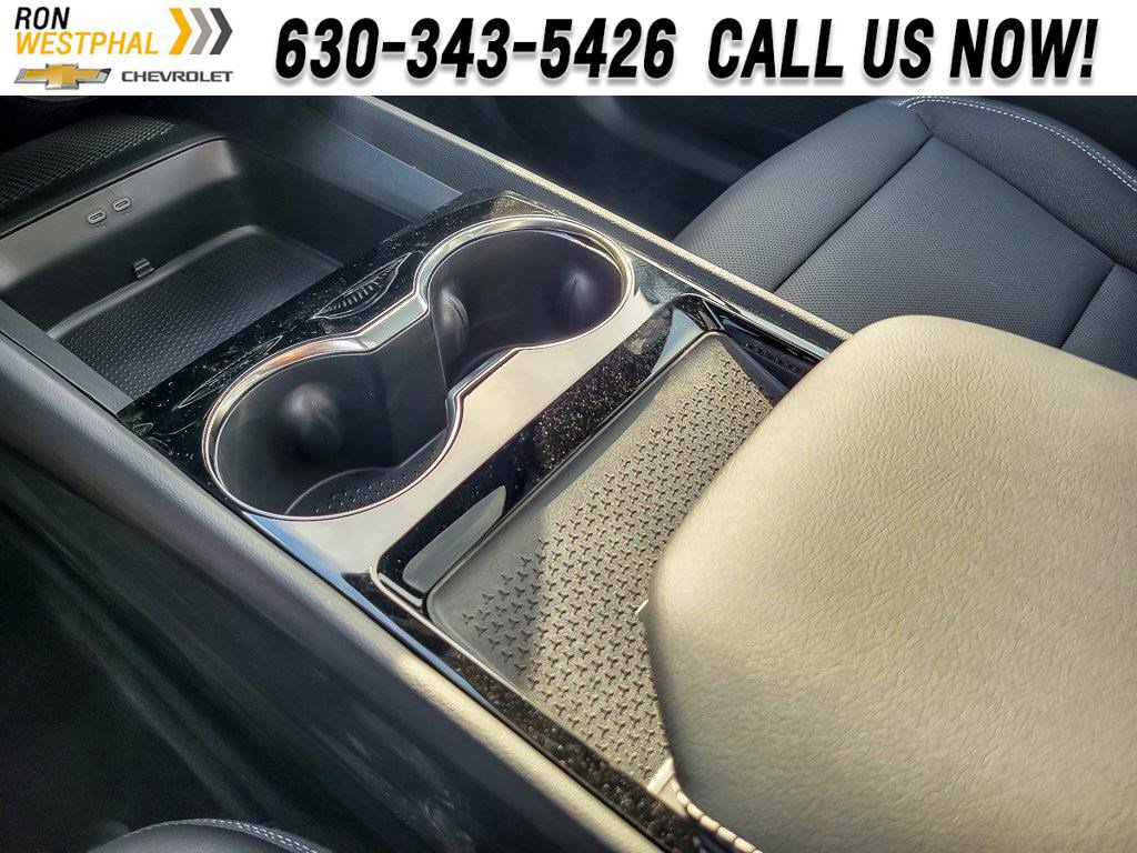 New 2026 Chevrolet Blazer EV LT image 18