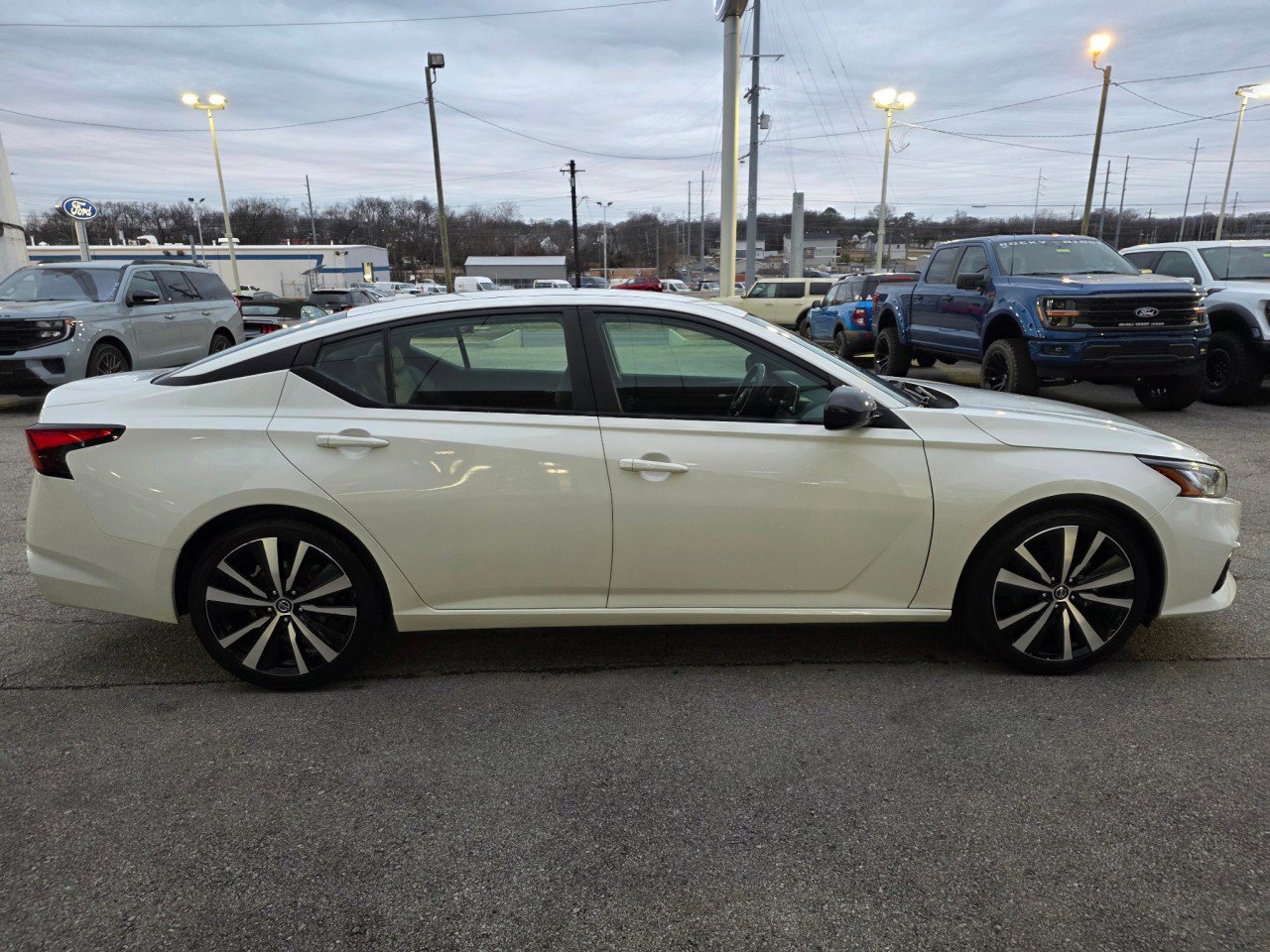 Used 2021 Nissan Altima 2.5 SR image 7