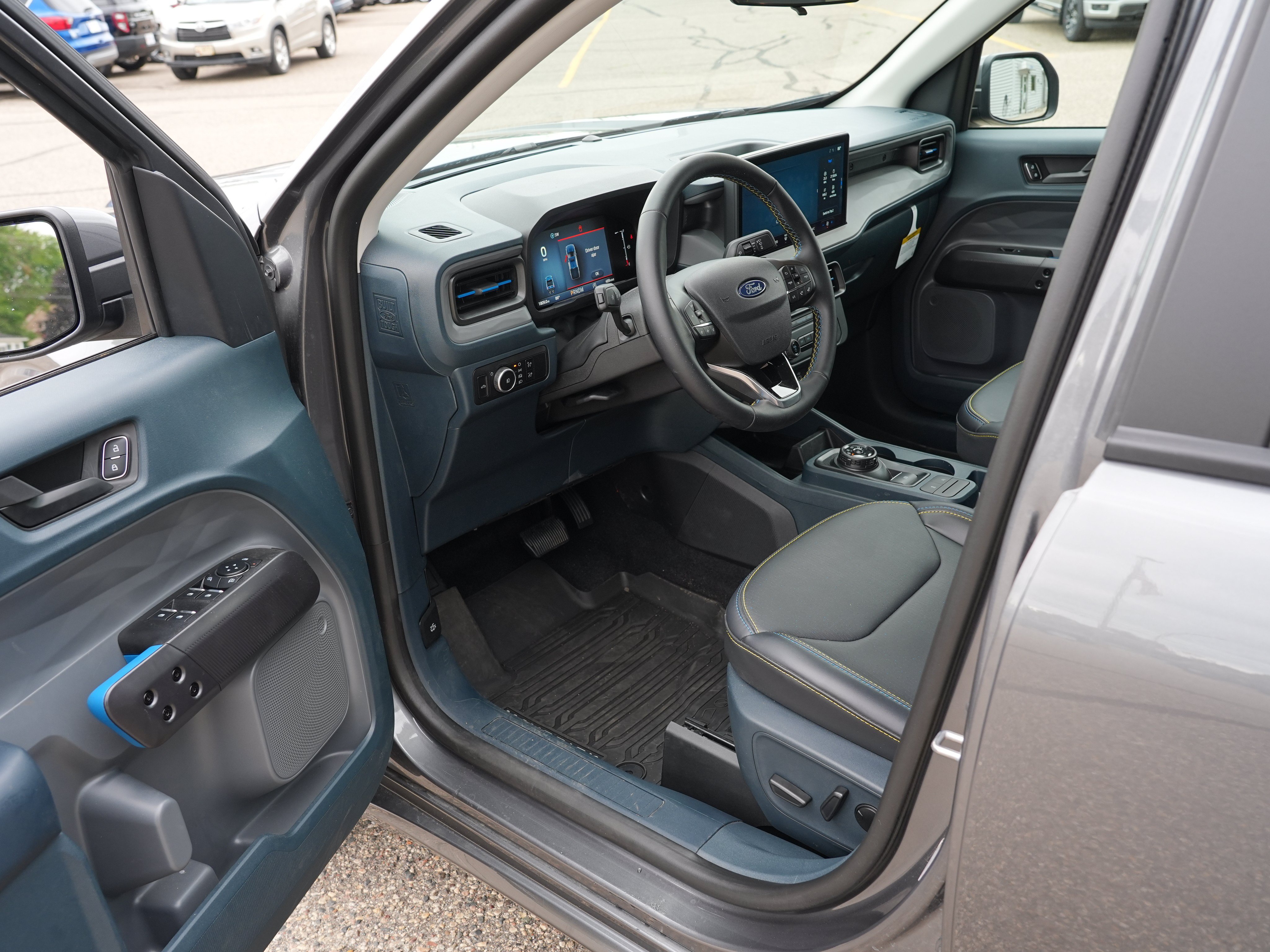 New 2026 Ford Maverick Lobo AWD/4WD image 15