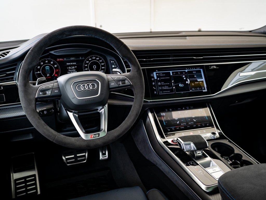 New 2026 Audi RS Q8 performance image 4