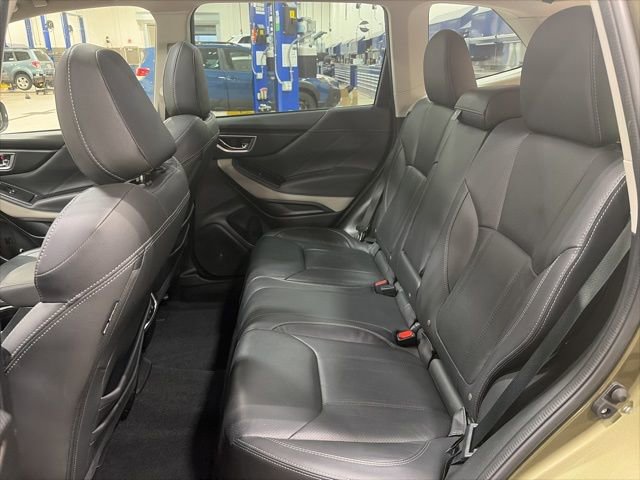 Certified 2023 Subaru Forester Limited image 15