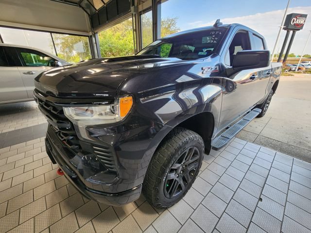 Used 2022 Chevrolet Silverado 1500 LT Trail Boss w/ Protection Package AWD/4WD video 3