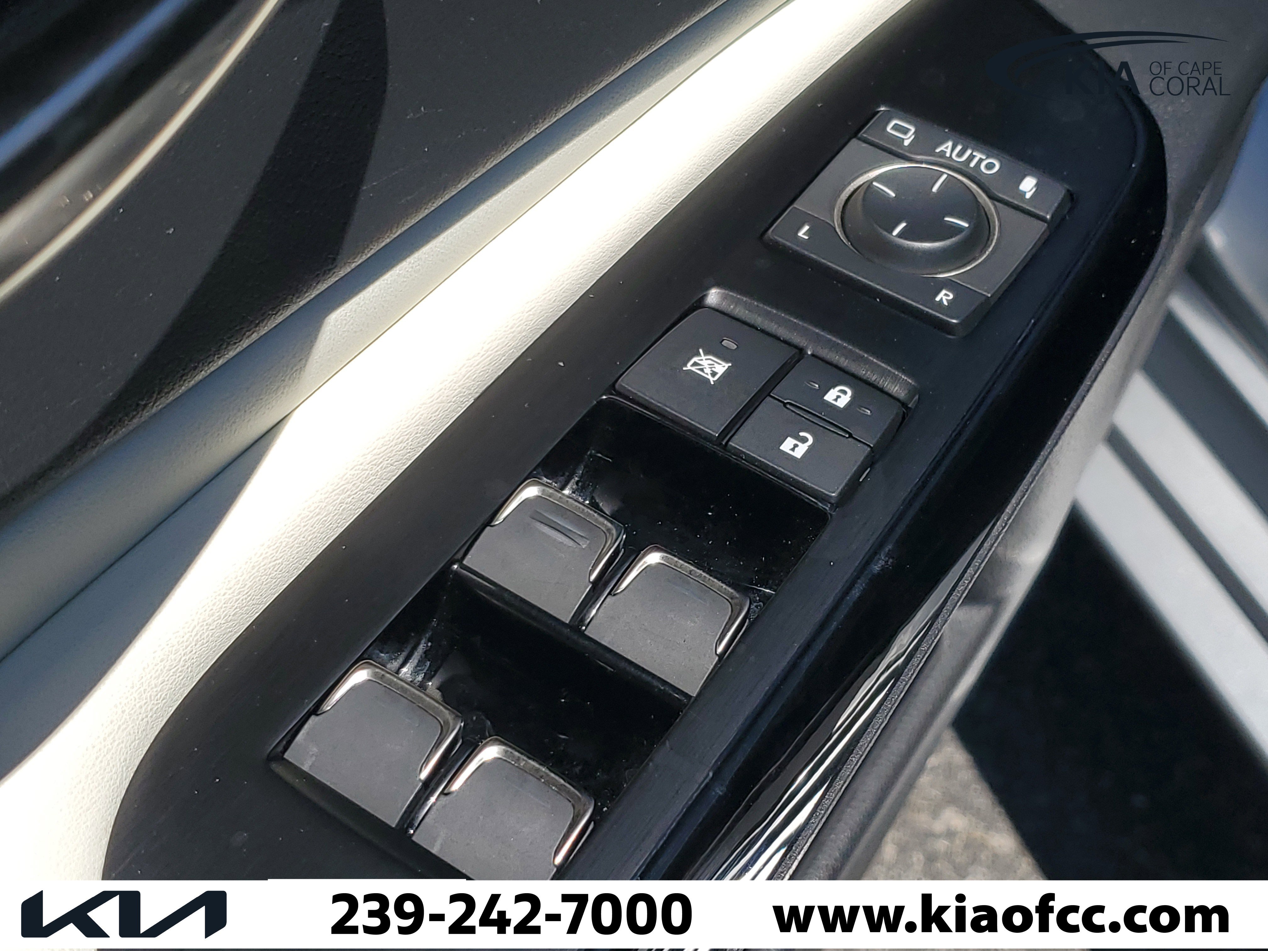 Used 2023 Lexus ES 350 F Sport w/ Accessory Package (Z2) FWD image 21