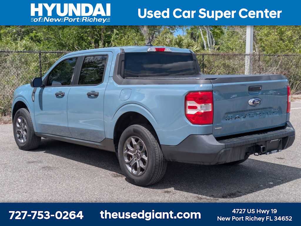 Used 2022 Ford Maverick XLT image 3