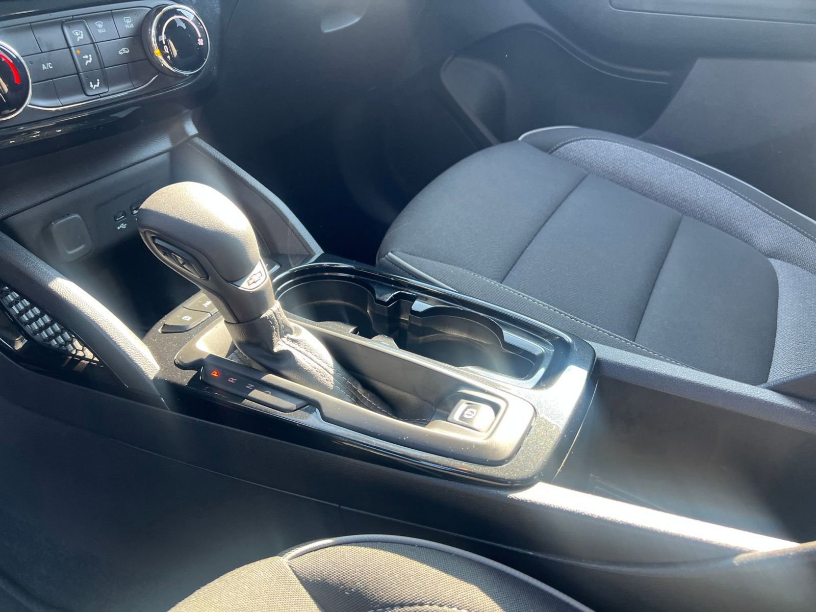 Used 2025 Chevrolet TrailBlazer LT image 41