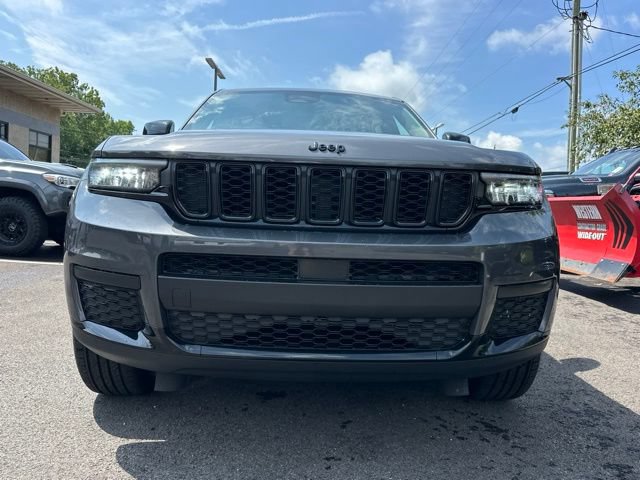 Used 2023 Jeep Grand Cherokee L Laredo AWD/4WD image 20