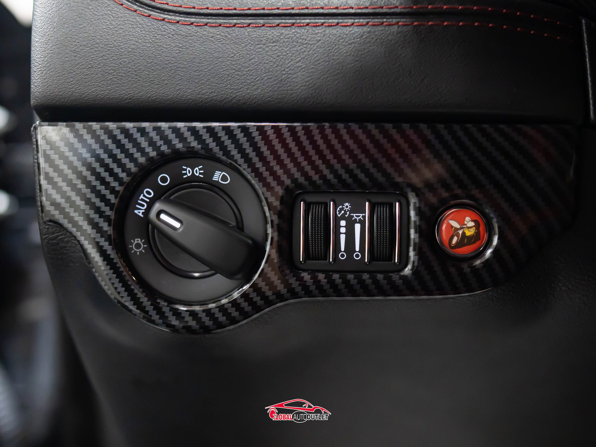 Used 2020 Dodge Charger Scat Pack RWD image 38