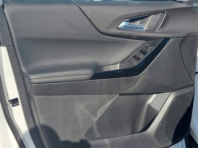 New 2026 Chevrolet Equinox LT image 18