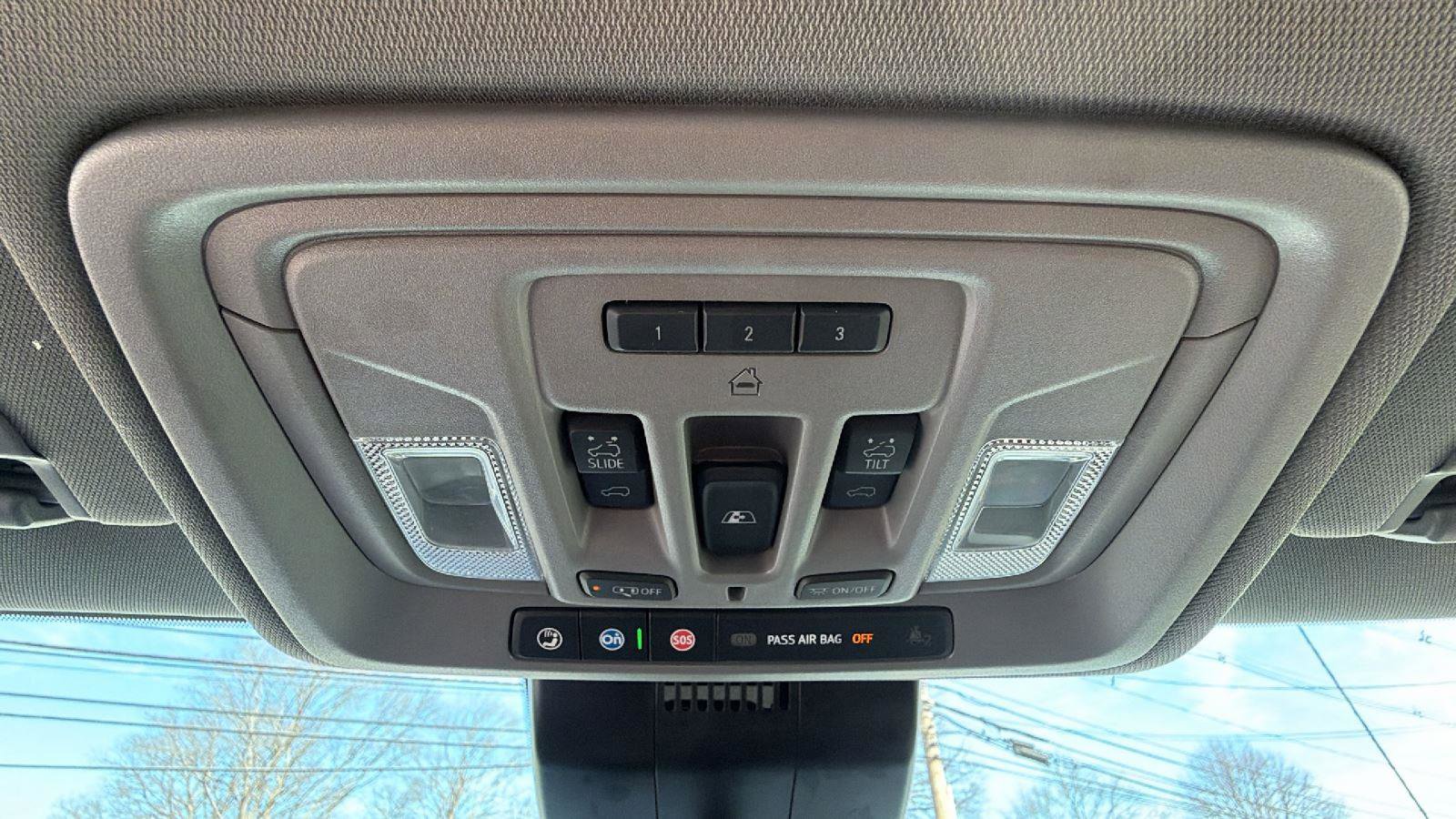 Used 2024 GMC Sierra 1500 Denali w/ Denali Reserve Package image 28