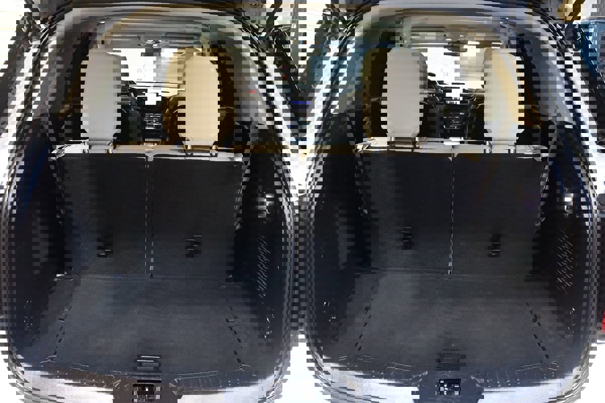 Used 2020 Ford Explorer Limited AWD/4WD image 68