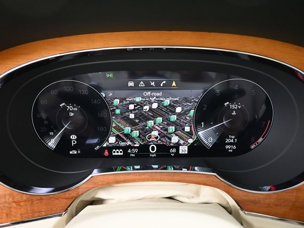 Used 2022 Bentley Bentayga AWD/4WD image 19