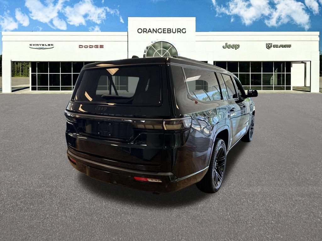 New 2026 Jeep Grand Wagoneer L Limited AWD/4WD image 7