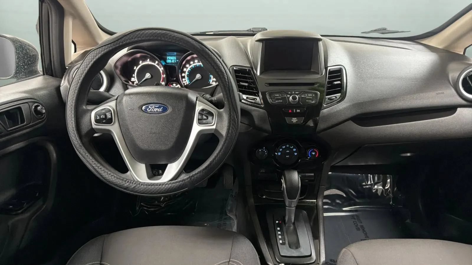 Used 2019 Ford Fiesta SE w/ Equipment Group 201A FWD image 10