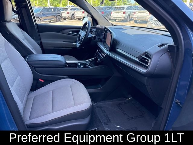 Used 2024 Chevrolet Traverse LT image 5