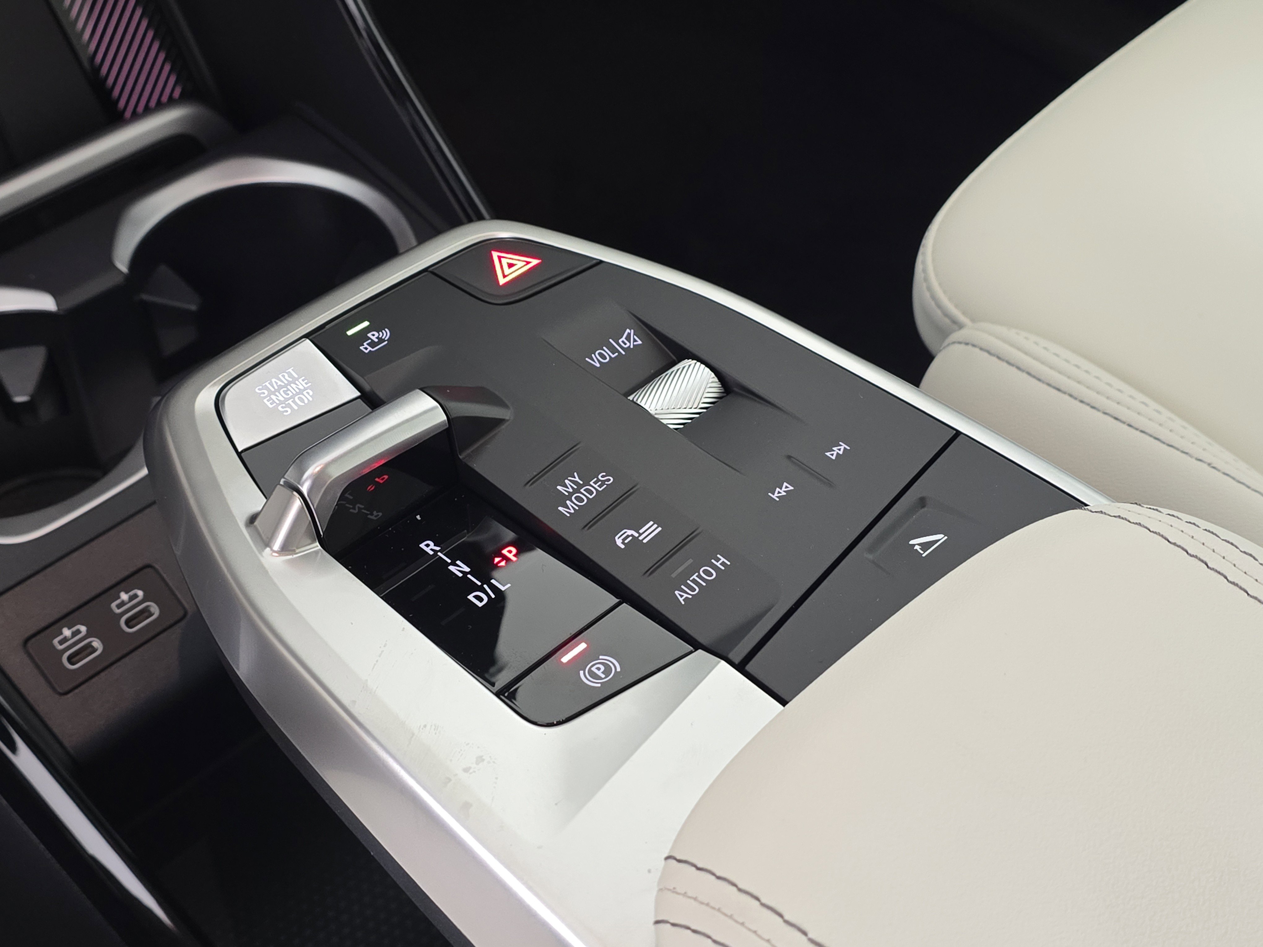New 2026 BMW X1 xDrive28i w/ Technology Package image 22