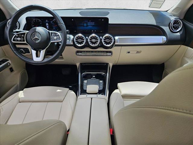 Used 2023 Mercedes-Benz GLB 250 4MATIC image 15