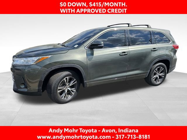 Used 2017 Toyota Highlander LE FWD image 4