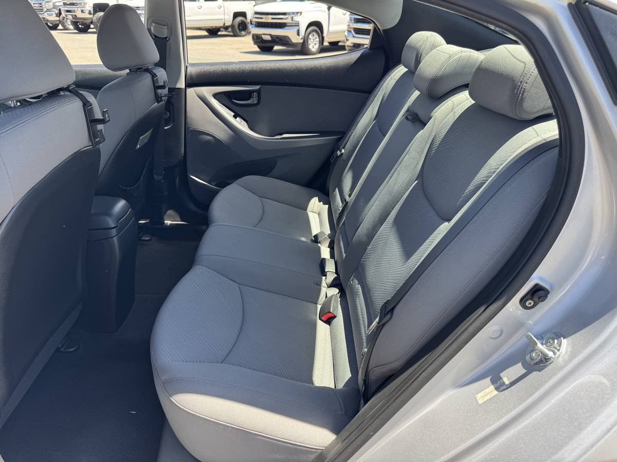 Used 2013 Hyundai Elantra GLS w/ Preferred Pkg FWD image 17
