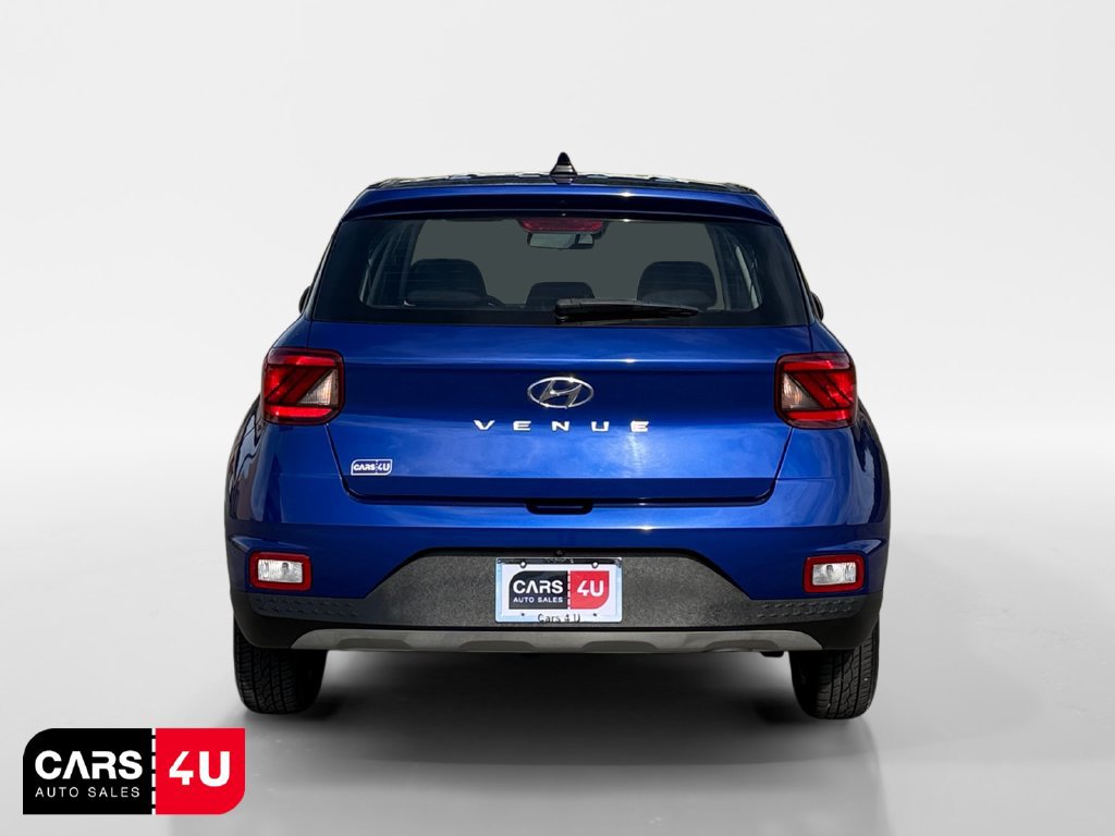 Used 2021 Hyundai Venue SE FWD image 6