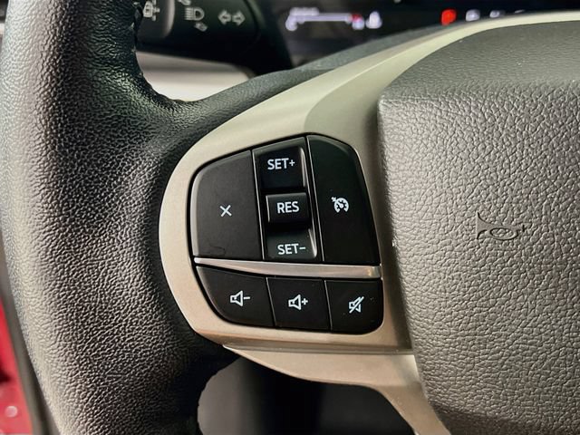 Used 2022 Ford Explorer XLT w/ Equipment Group 202A AWD/4WD image 13