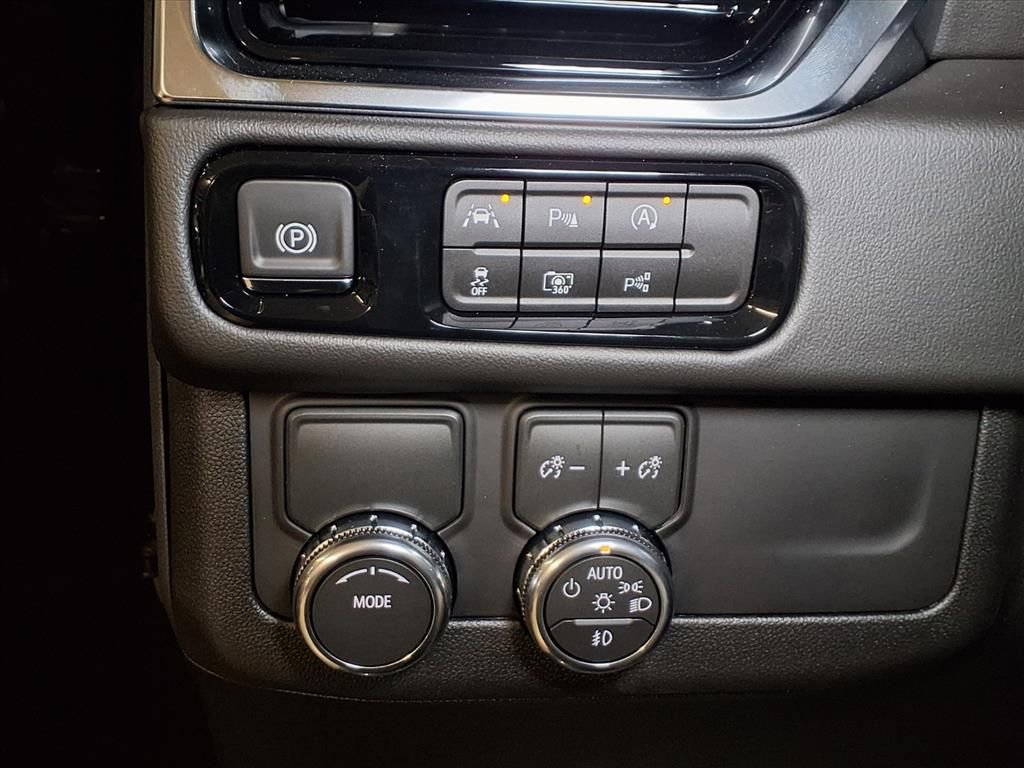 New 2026 GMC Yukon Elevation w/ LPO, Illumination Package image 17