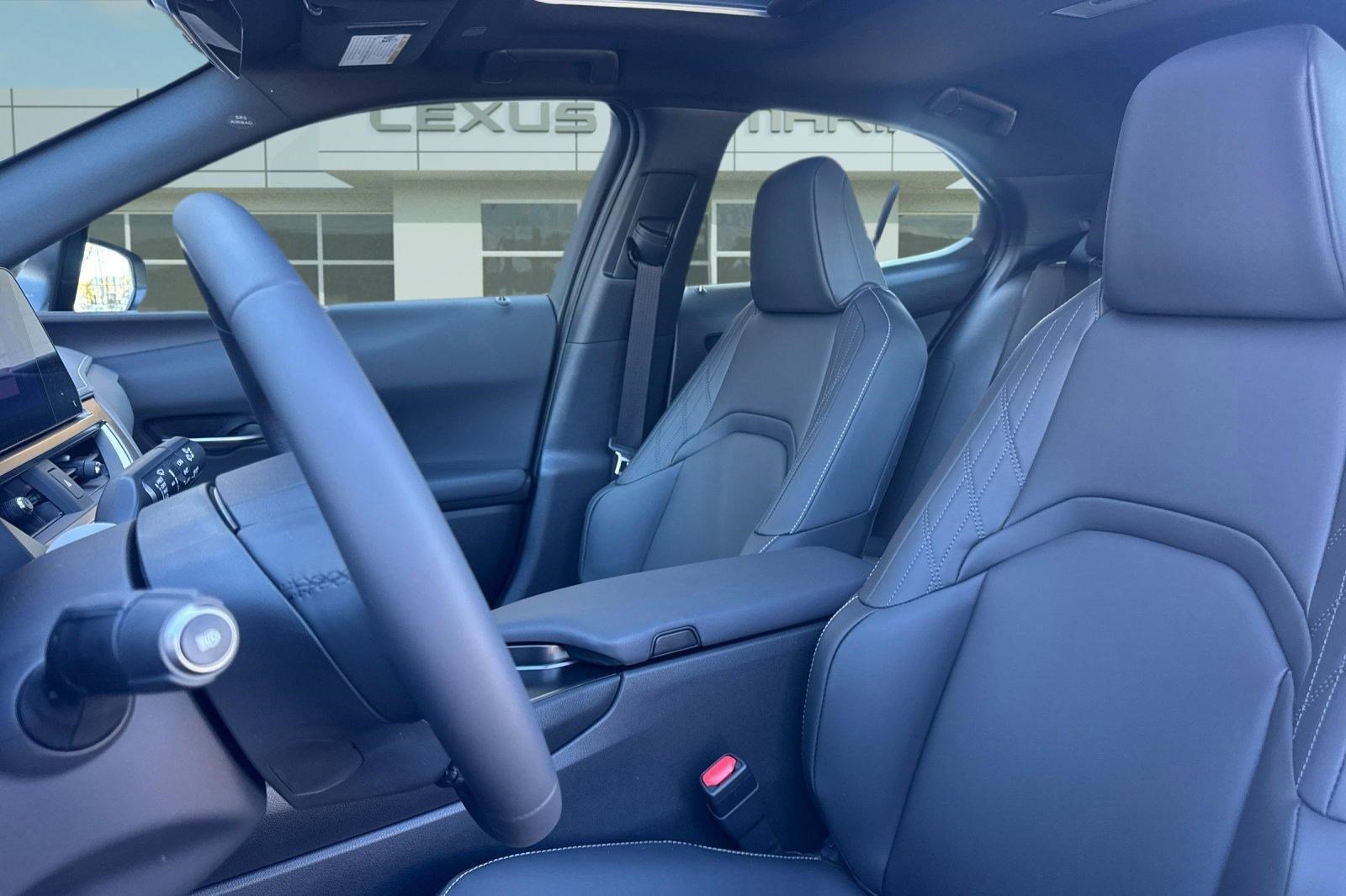 New 2026 Lexus UX 300h FWD image 20