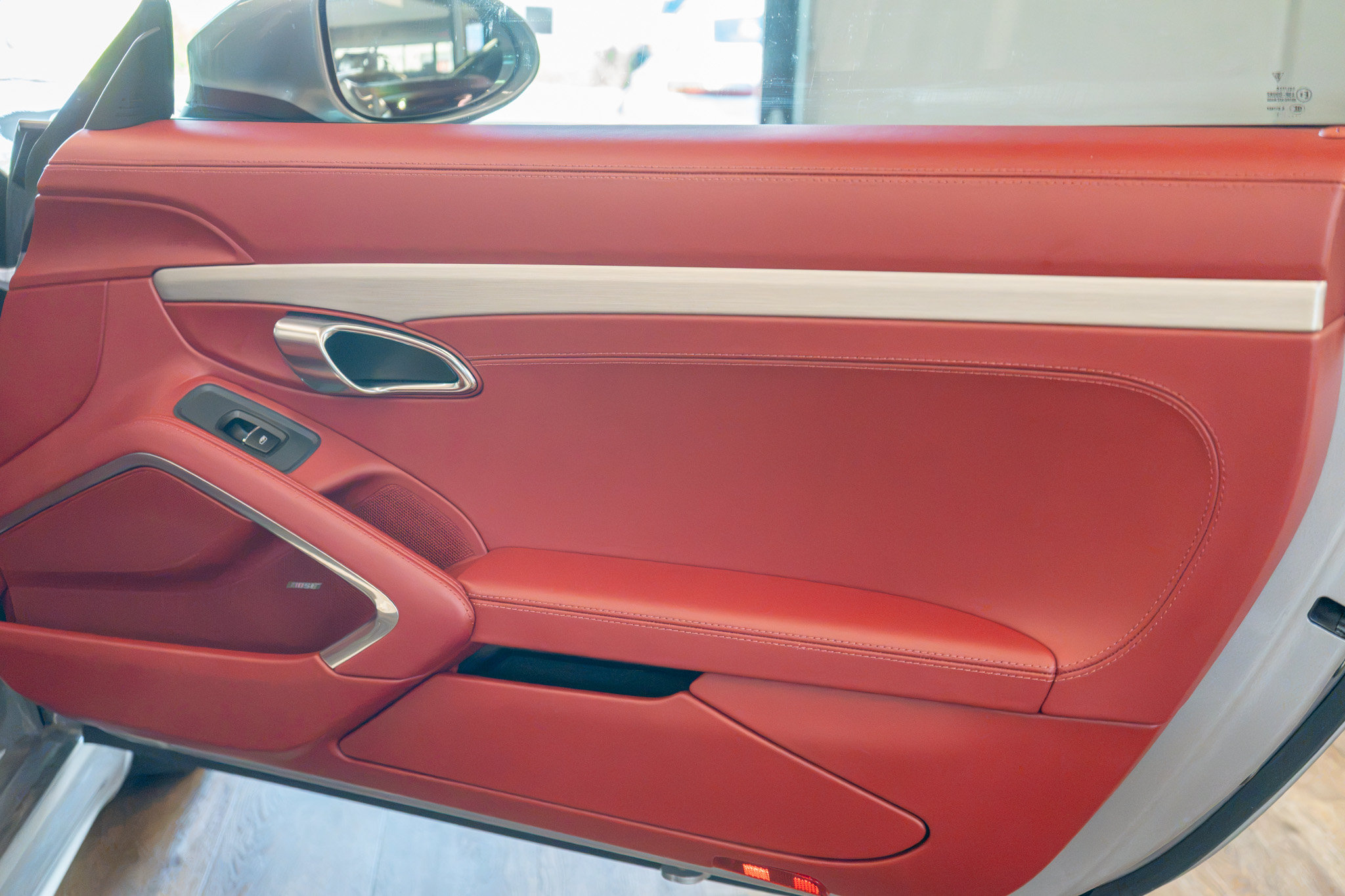 Used 2021 Porsche 718 Boxster RWD image 44
