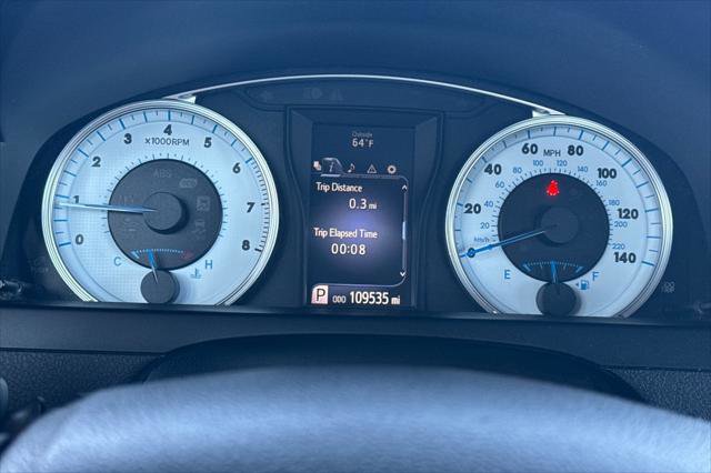 Certified 2016 Toyota Camry SE image 27