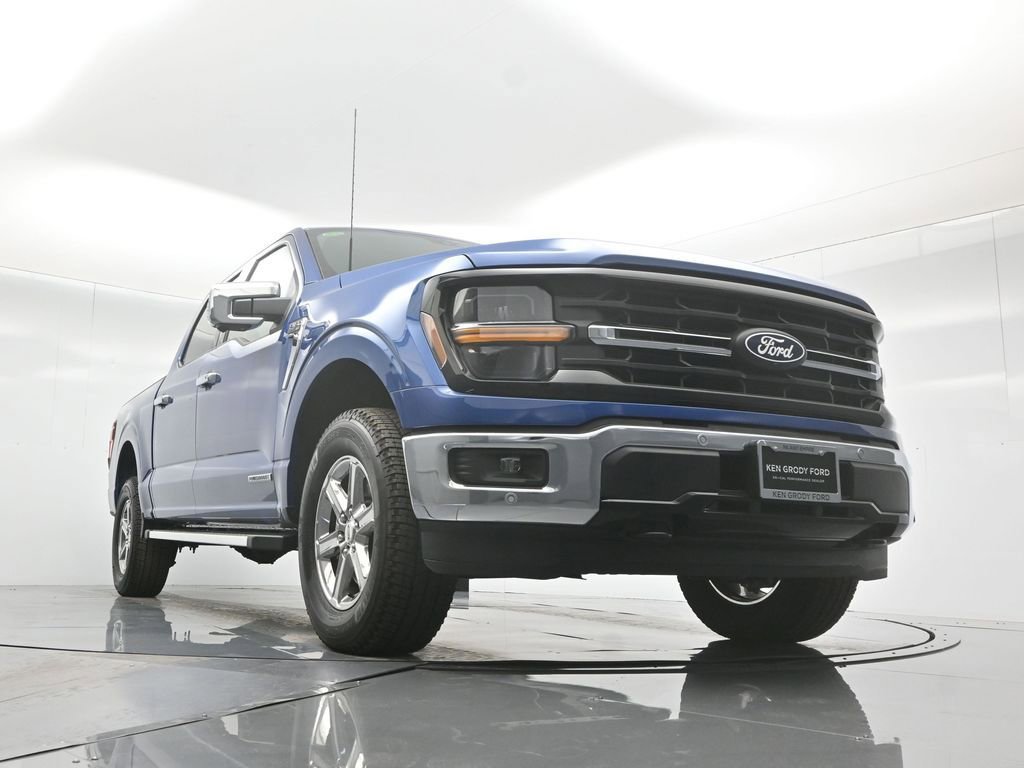 New 2025 Ford F150 XLT w/ Equipment Group 302A MID image 46