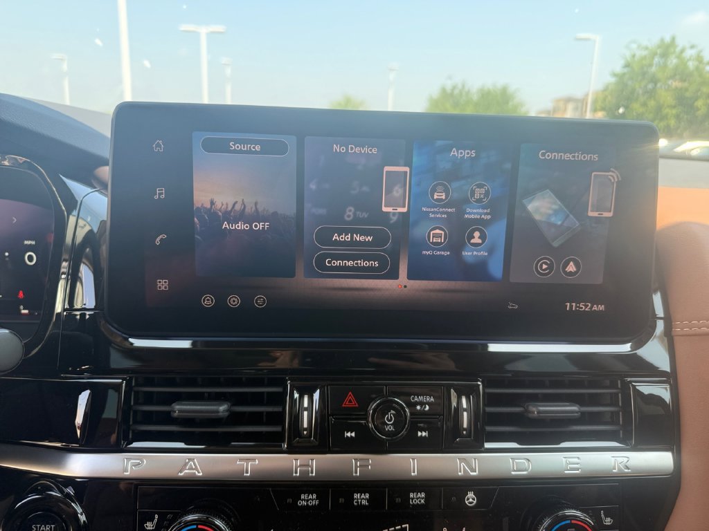 New 2026 Nissan Pathfinder Platinum AWD/4WD image 20