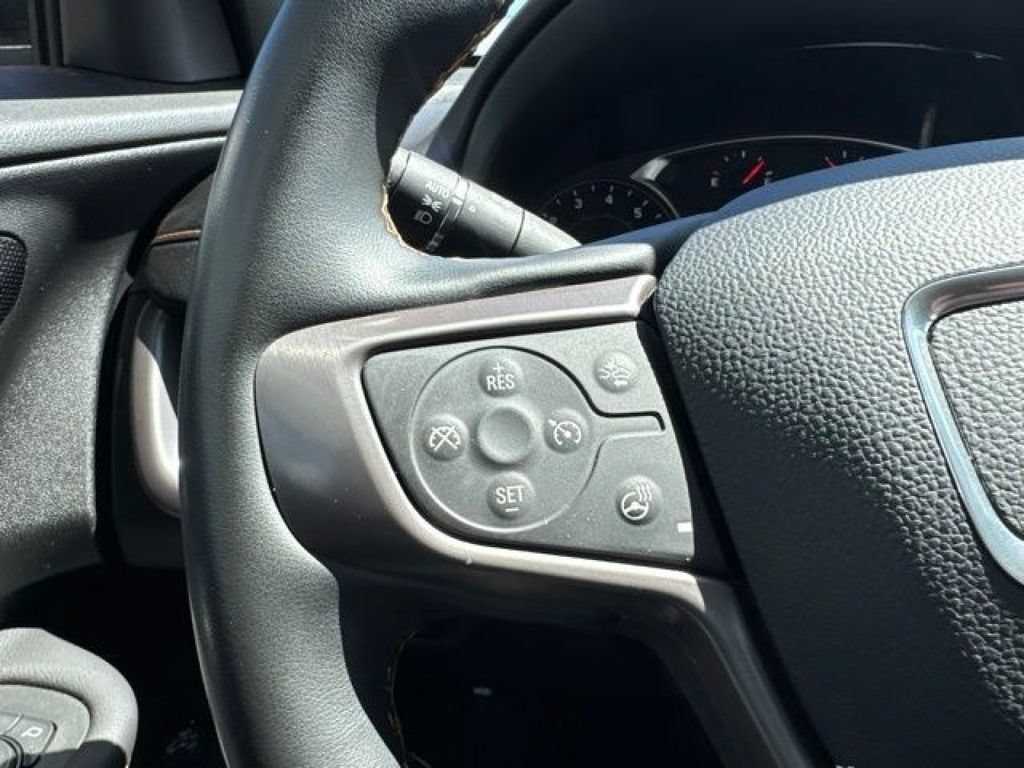 Used 2023 GMC Terrain AT4 w/ Tech Package AWD/4WD image 28