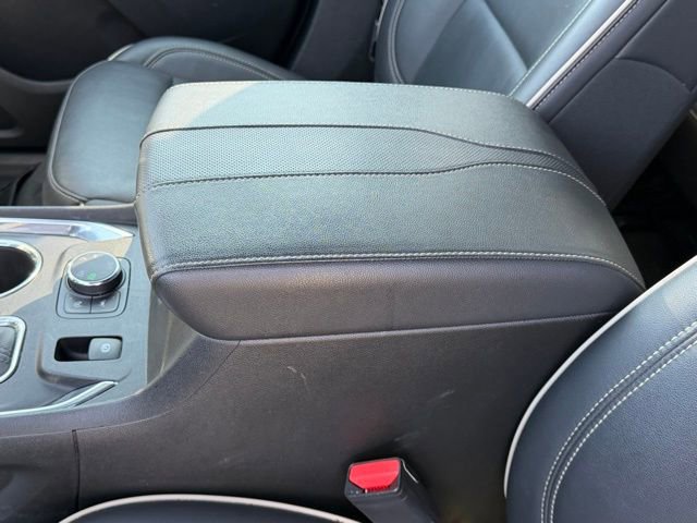 Certified 2023 Chevrolet Traverse Premier image 37