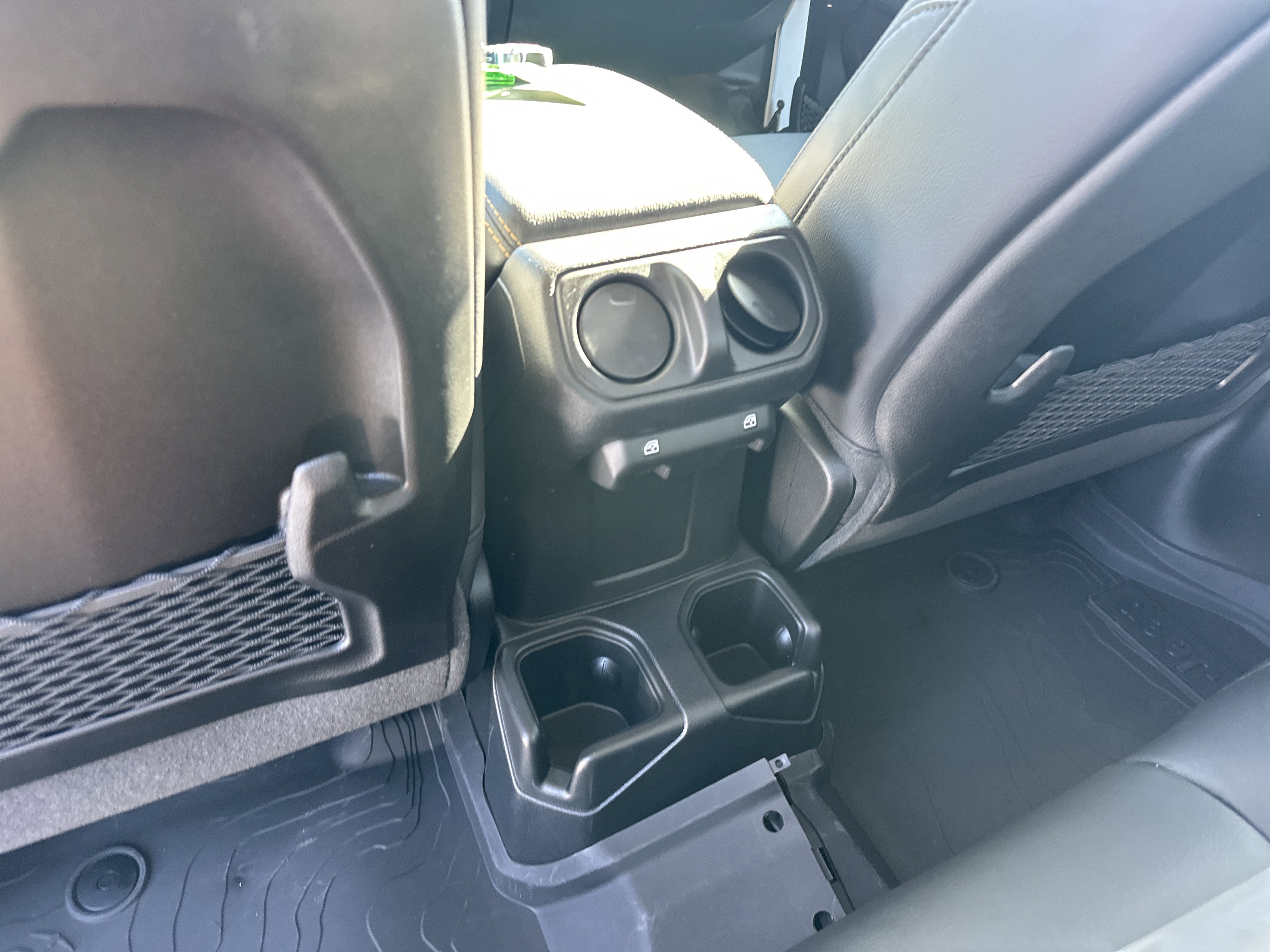 New 2026 Jeep Gladiator Sport image 28