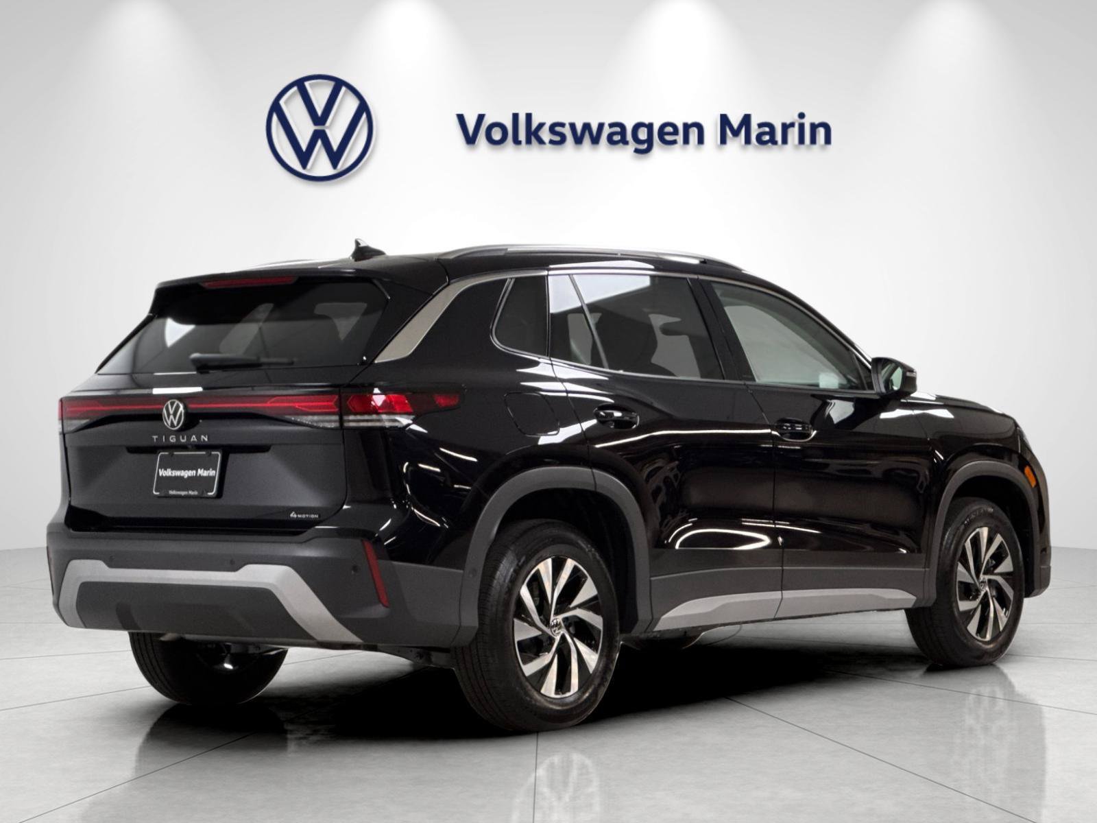 New 2026 Volkswagen Tiguan S AWD/4WD image 5