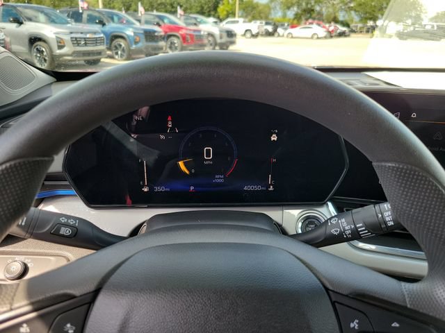 Used 2025 Chevrolet Trax LT FWD image 20