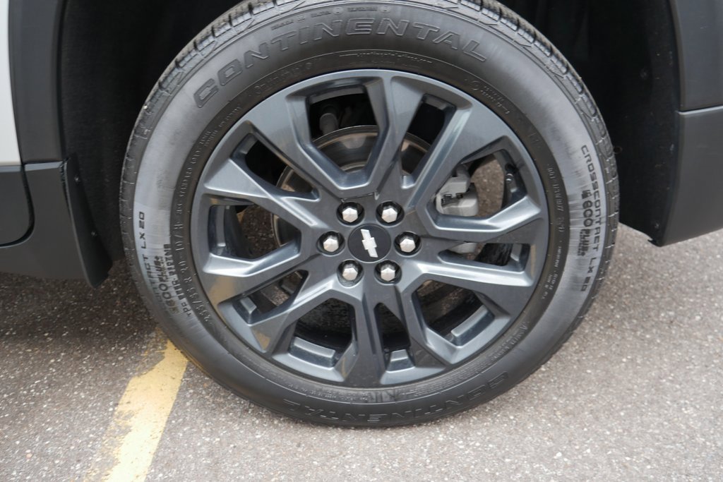 Used 2021 Chevrolet Traverse RS image 36